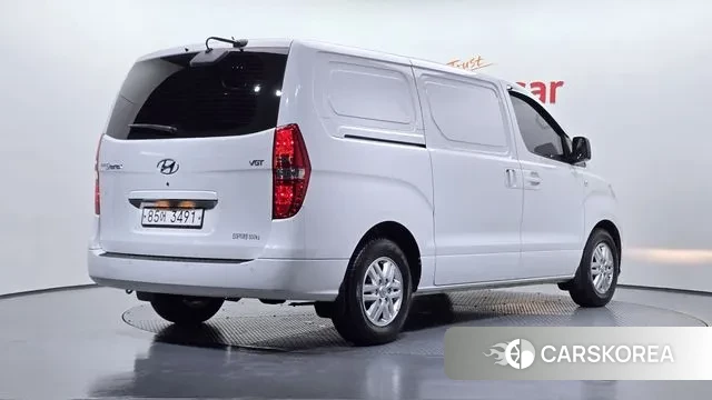 Hyundai The New Grand Starex id 3254109 из Кореи 12