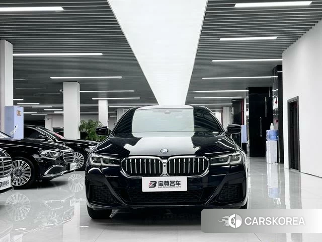 BMW 5 series id 4257748 из Китая 11