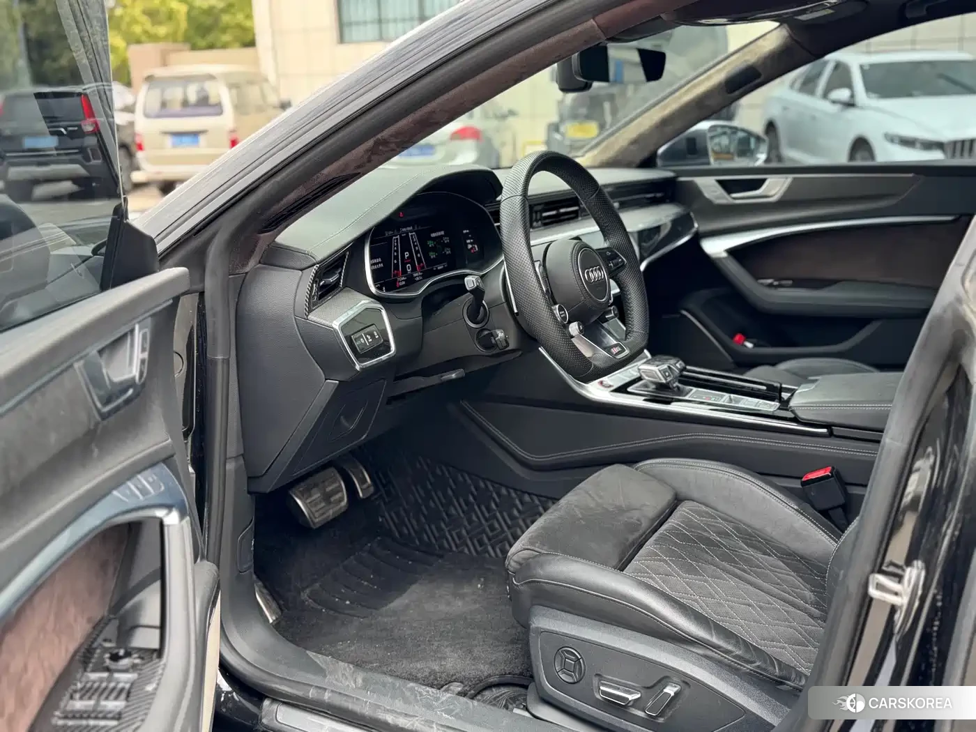 Audi S7 2021 Черный из Китая, фото 2