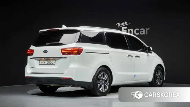 Kia The New Carnival id 4776233 из Кореи 12