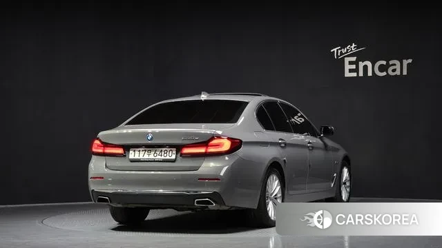 BMW 5 Series (G30) id 3721663 из Кореи 12