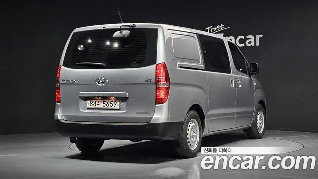 Hyundai The New Grand Starex id 2670767 из Кореи 12