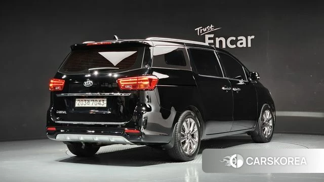 Kia The New Carnival id 4502162 из Кореи 12