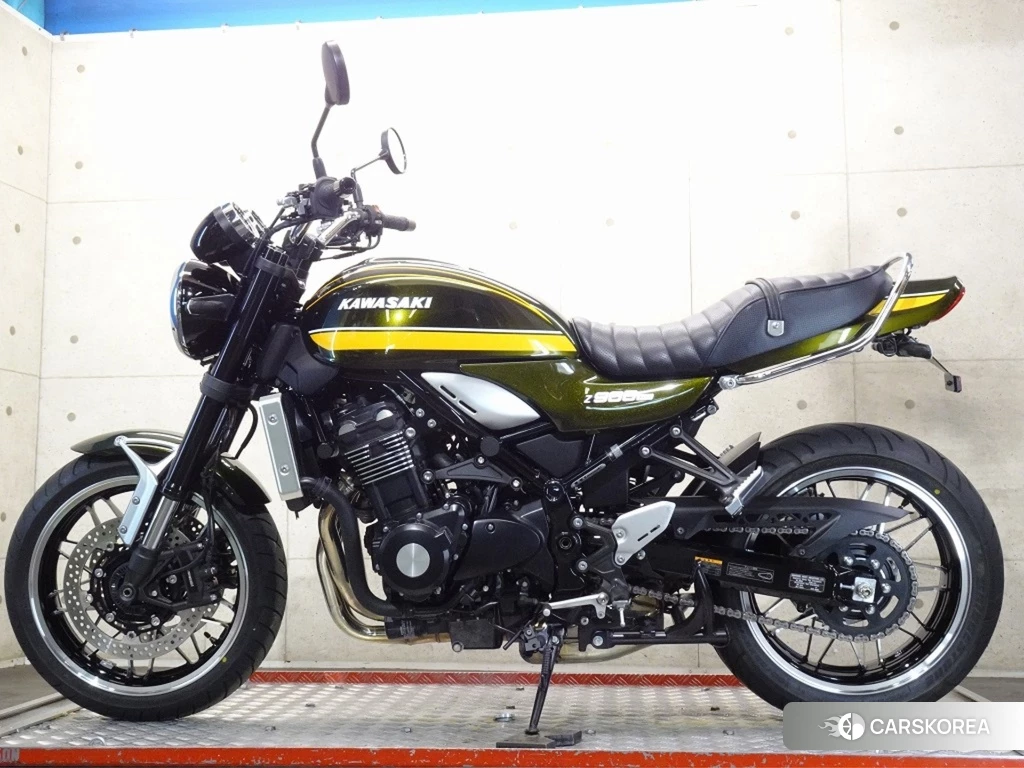 Проданный Kawasaki Z900RS 2021 из Японии, фото 2