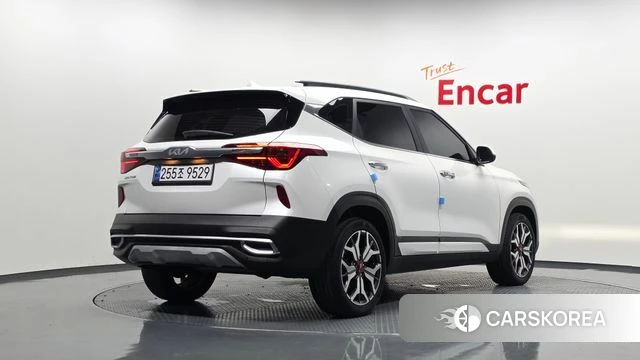 Kia Seltos id 4763989 из Кореи 12