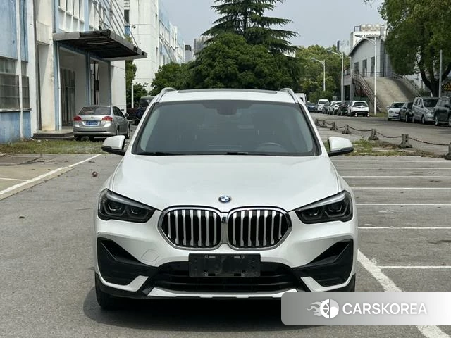 BMW X1 2021 Белый из Китая, фото 3