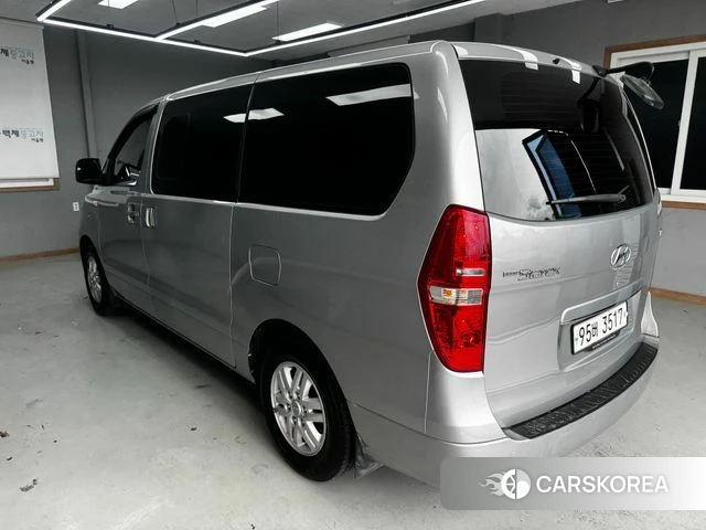 Hyundai The New Grand Starex id 4873447 из Кореи 10