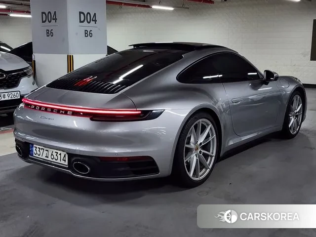 Porsche 911(992) id 3671951 из Кореи 12