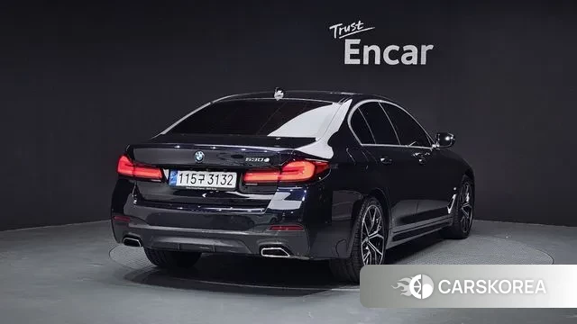 BMW 5 Series (G30) id 3453537 из Кореи 12