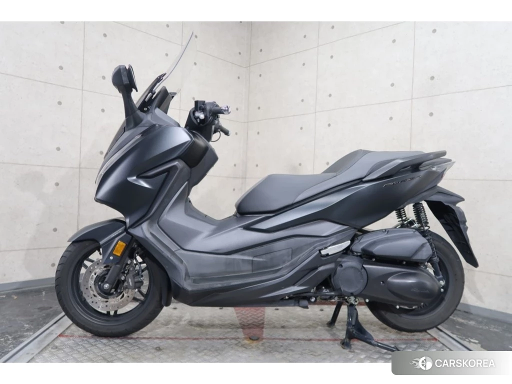 Проданный Honda FORZA 2018 из Японии, фото 2