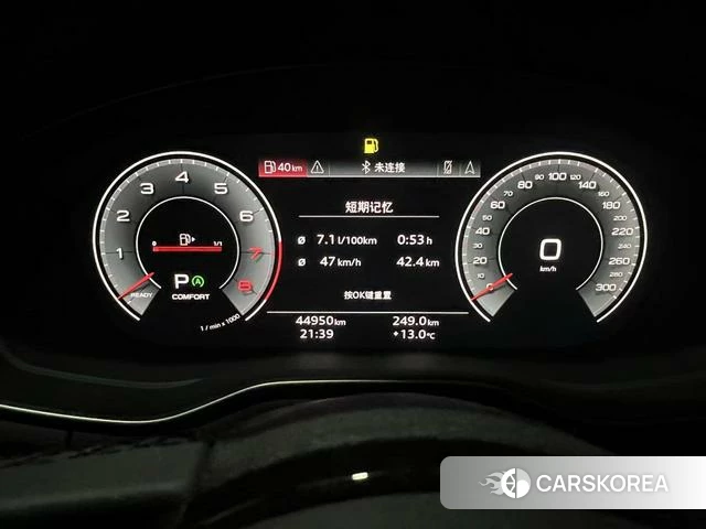 Audi A4 (import) 2021 Серебристо-серый из Китая, фото 2