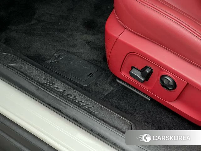 Maserati Levante id 4213182 из Китая 12