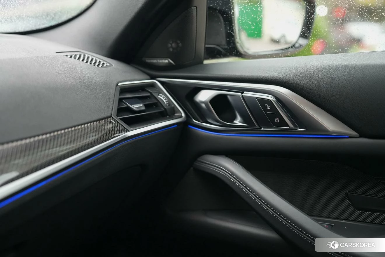 BMW M4 2021 Черный из Китая, фото 2
