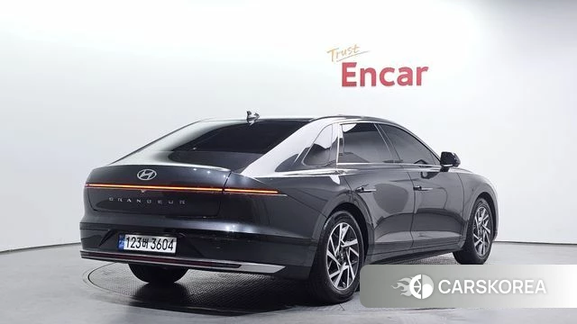 Hyundai Grandeur (GN7) id 3922459 из Кореи 12