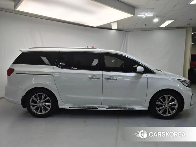 Kia The New Carnival id 4339491 из Кореи 12