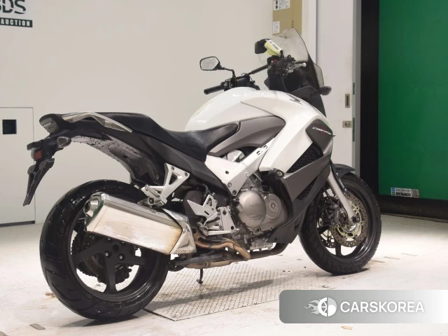 Проданный Honda VFR800X 2011 из Японии, фото 2