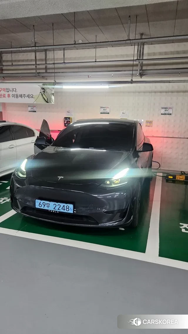 Tesla Model Y 2025 Серый из Кореи, фото 2