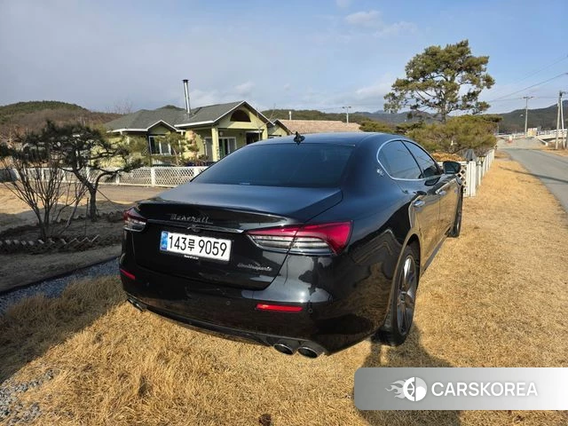 Maserati Quattroporte 2020 Черный из Кореи, фото 5