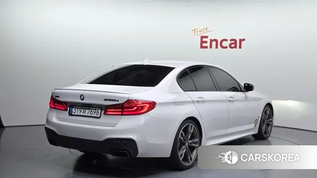 BMW 5 Series (G30) id 2991123 из Кореи 12