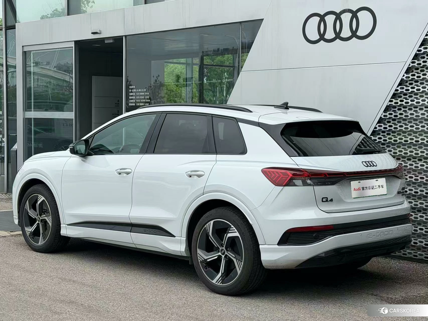 Audi Q4 2023 Белый из Китая, фото 2
