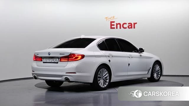 BMW 5 Series (G30) id 4632821 из Кореи 12