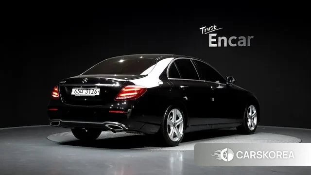 Mercedes-Benz E-Class W213 id 3761378 из Кореи 12
