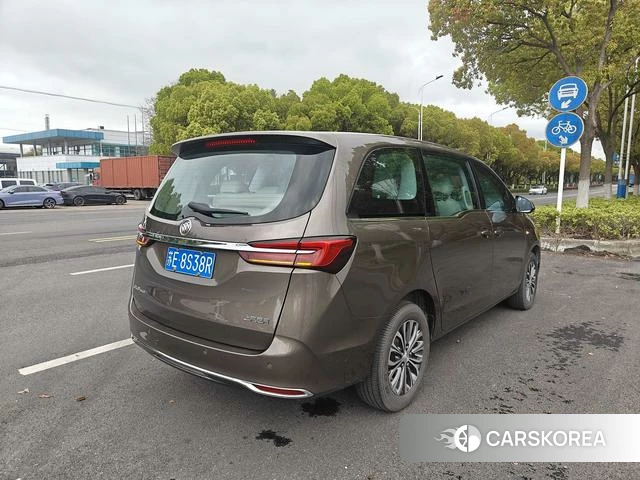 Buick GL8 2022 Коричневый из Китая, фото 6