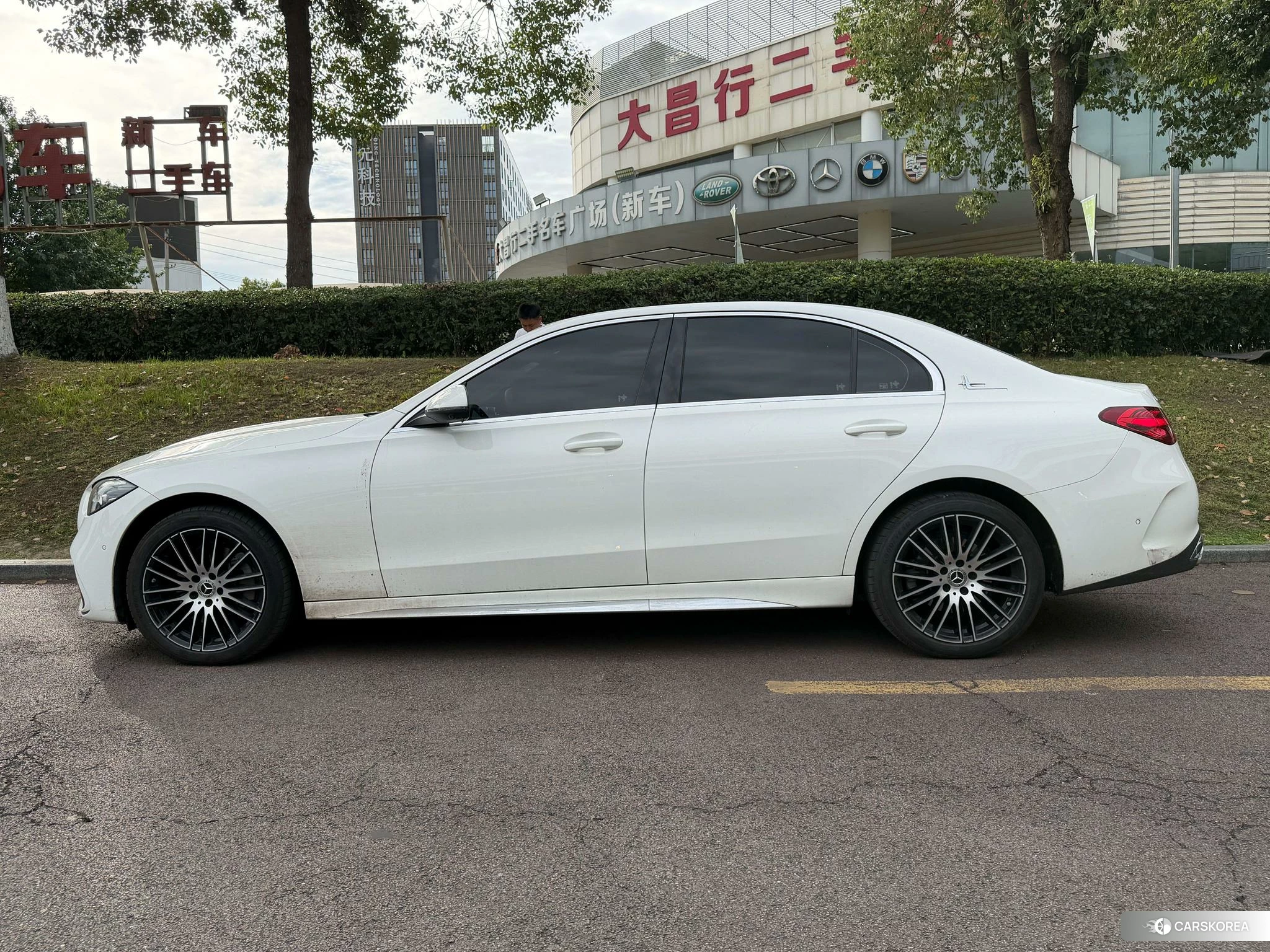 Mercedes-Benz Class C 2023 Белый из Китая, фото 5