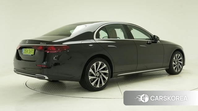 Mercedes-Benz E-Class W214 id 3889172 из Кореи 10
