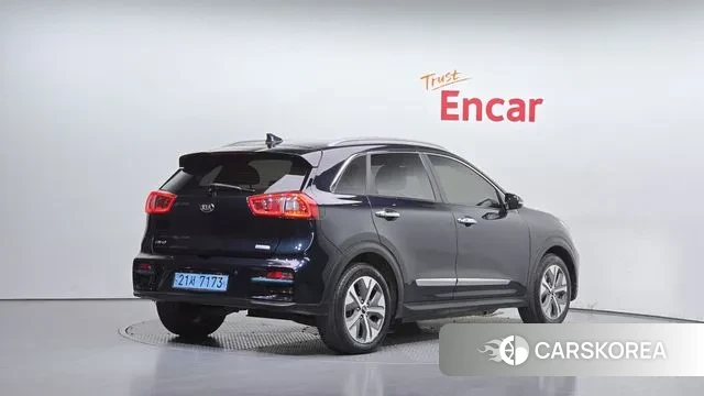 Kia Niro EV id 3345170 из Кореи 12