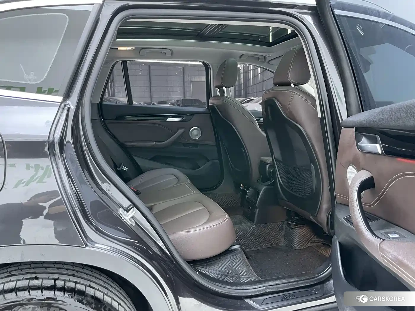 BMW X1 id 4659701 из Китая 12
