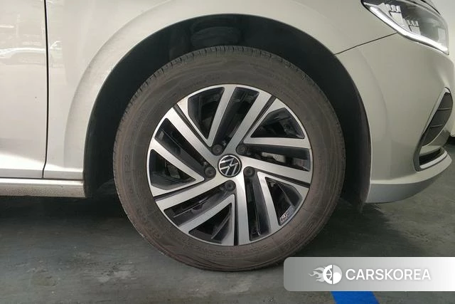 Volkswagen Lavida id 4273601 из Китая 9
