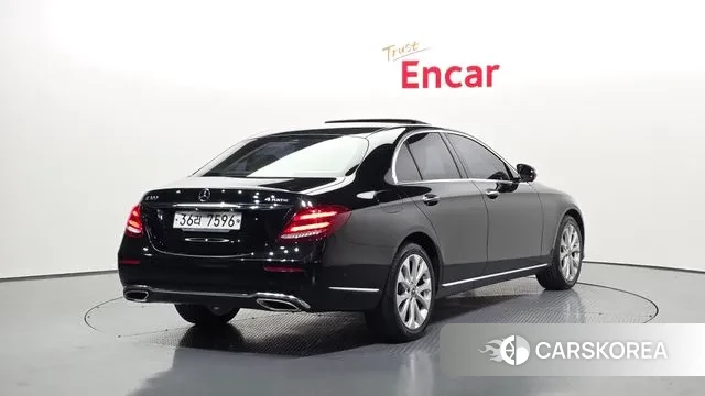 Mercedes-Benz E-Class W213 id 3761353 из Кореи 12