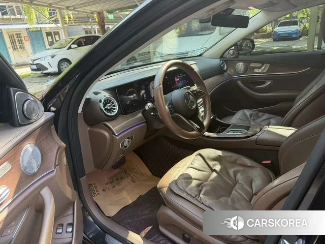 Mercedes-Benz E-class PHEV 2021 Черный из Китая, фото 2