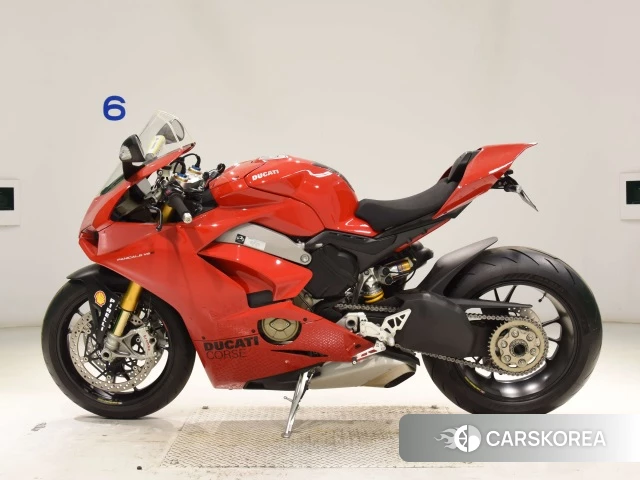 Ducati PANIGALE V4 S 2019 из Японии