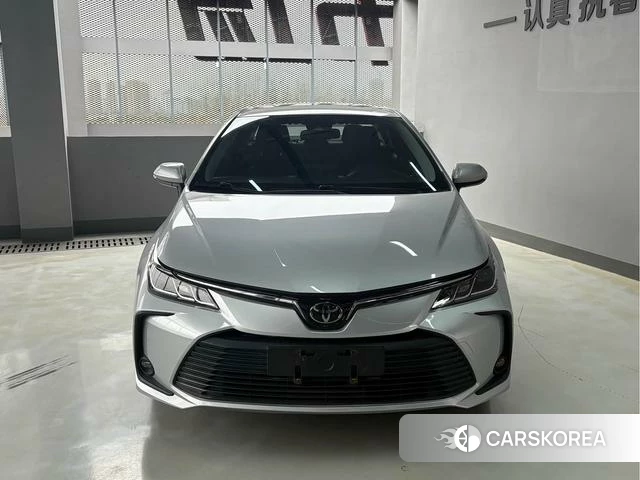 Toyota Corolla 2020 Серебристо-серый из Китая, фото 4