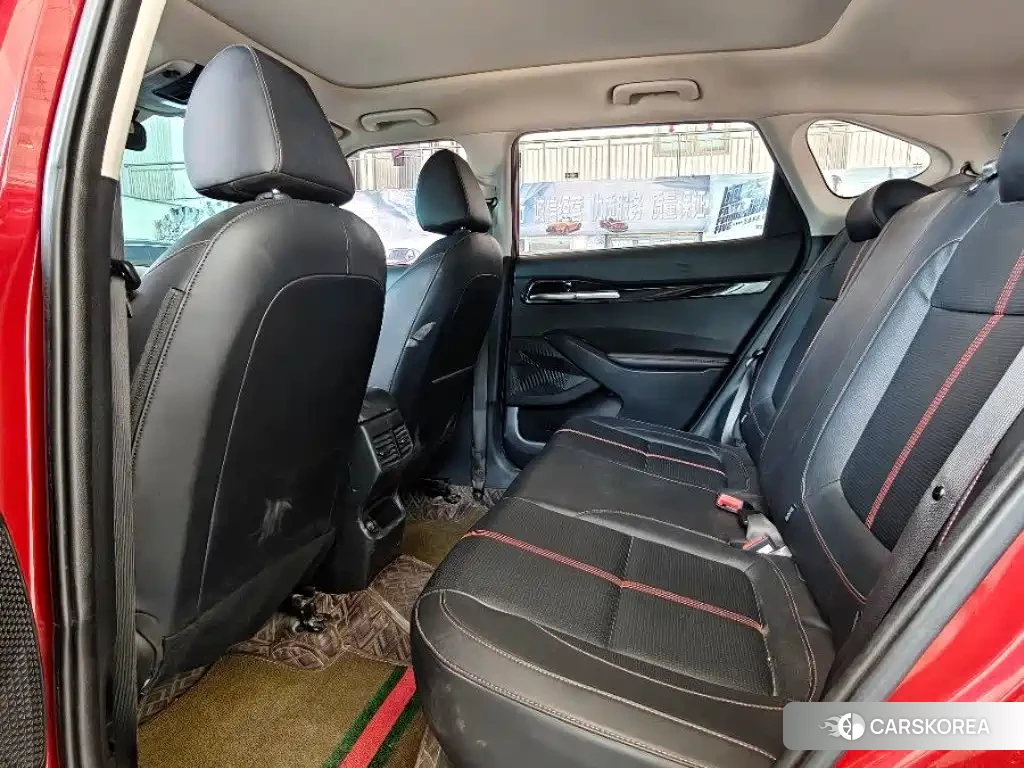 Kia KX3 2022 Red/purple из Китая, фото 2