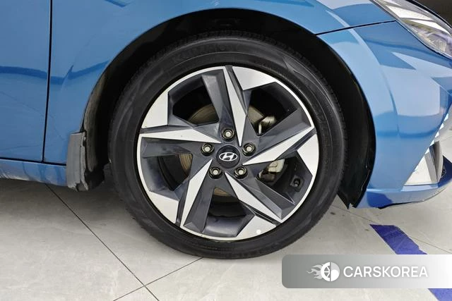 Hyundai Elantra id 4276091 из Китая 9