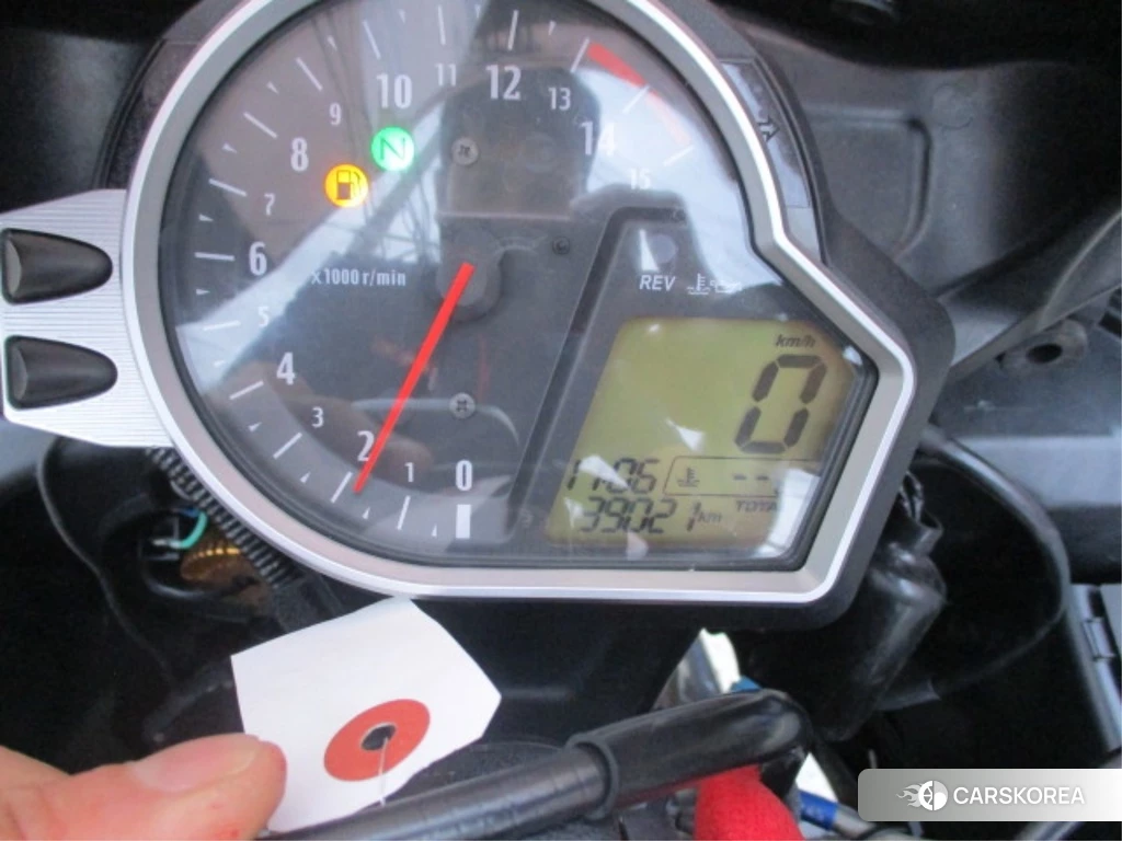 Проданный Honda CBR1000RR 2010 из Японии, фото 2