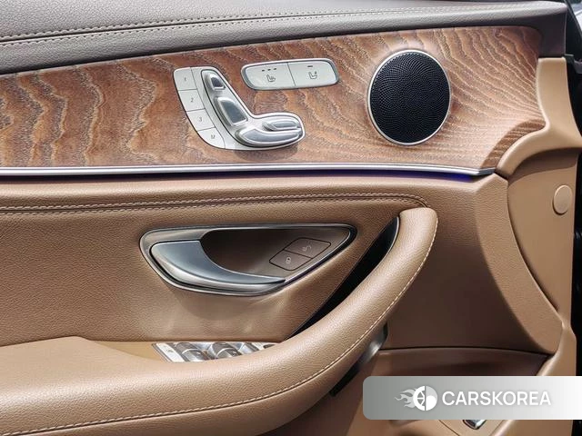 Mercedes-Benz E-class id 4328519 из Китая 12