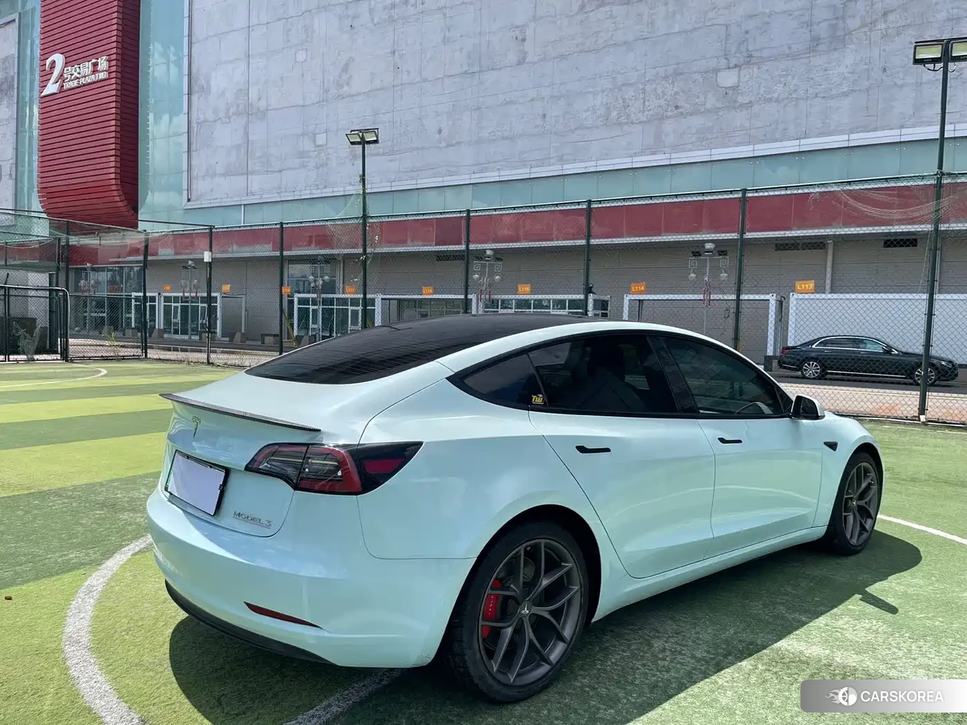 Tesla Model 3 id 4578209 из Китая 9