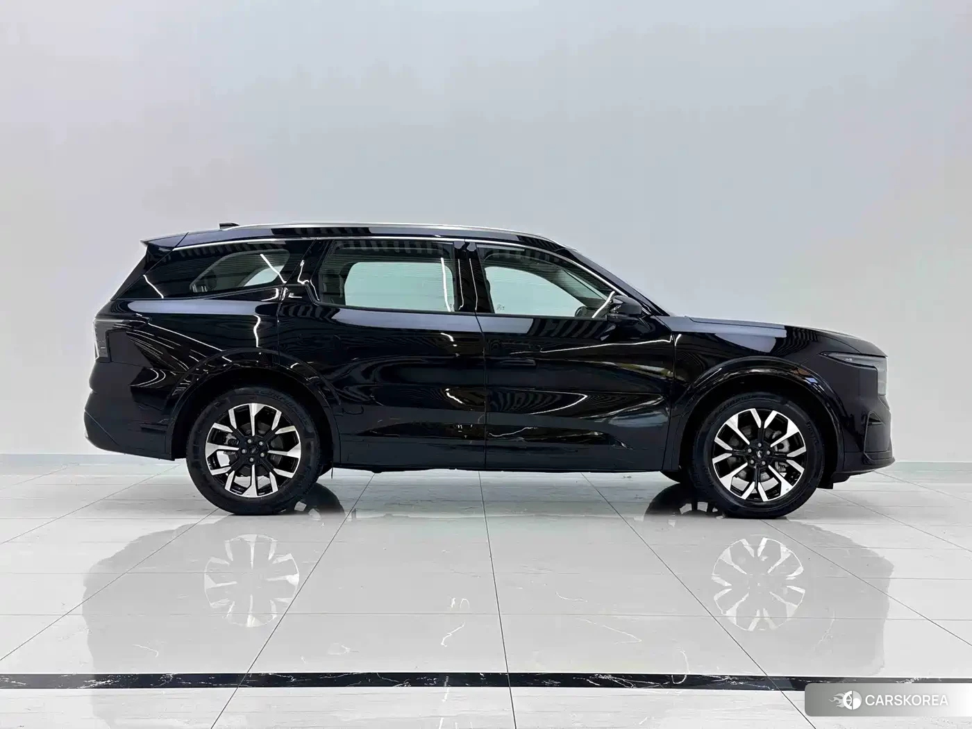 Ford Edge 2025 Черный из Китая, фото 2