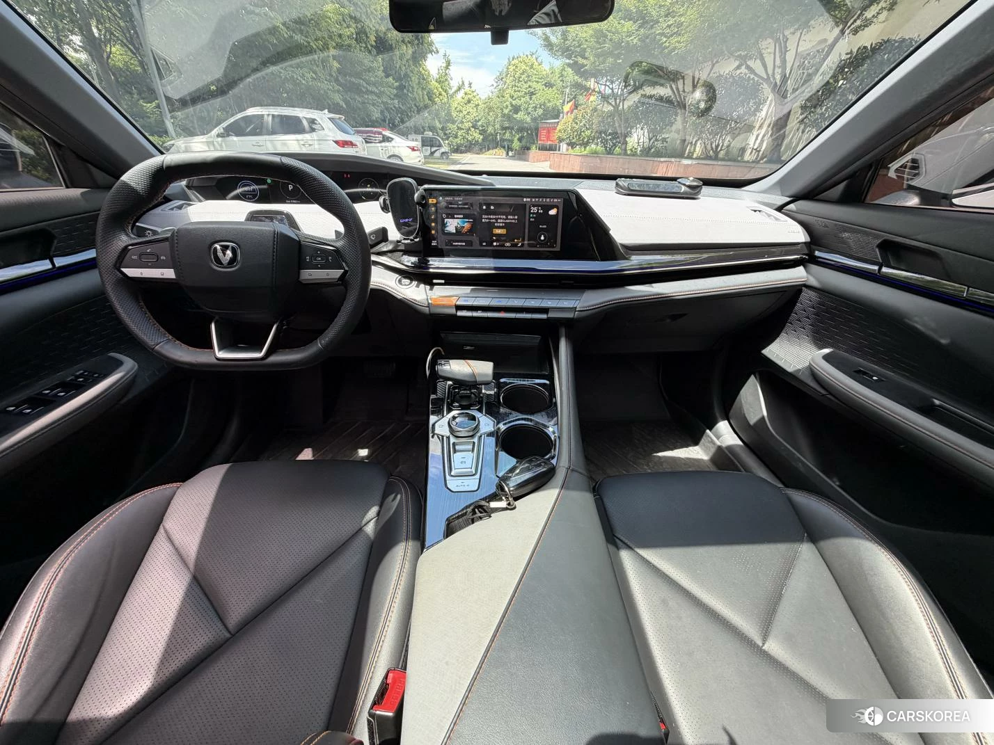 Chang'an UNI-V 2022 Серебристо-серый из Китая, фото 6