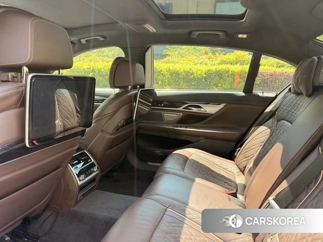 BMW 7 series 2021 Шампань из Китая, фото 2