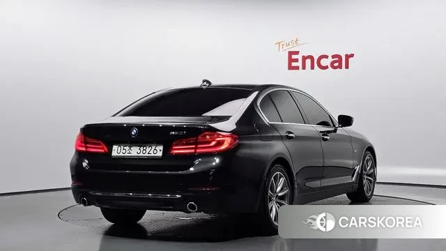 BMW 5 Series (G30) id 3096040 из Кореи 12