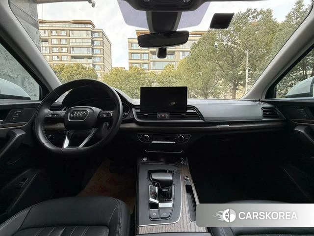 Audi Q5L id 4272658 из Китая 8