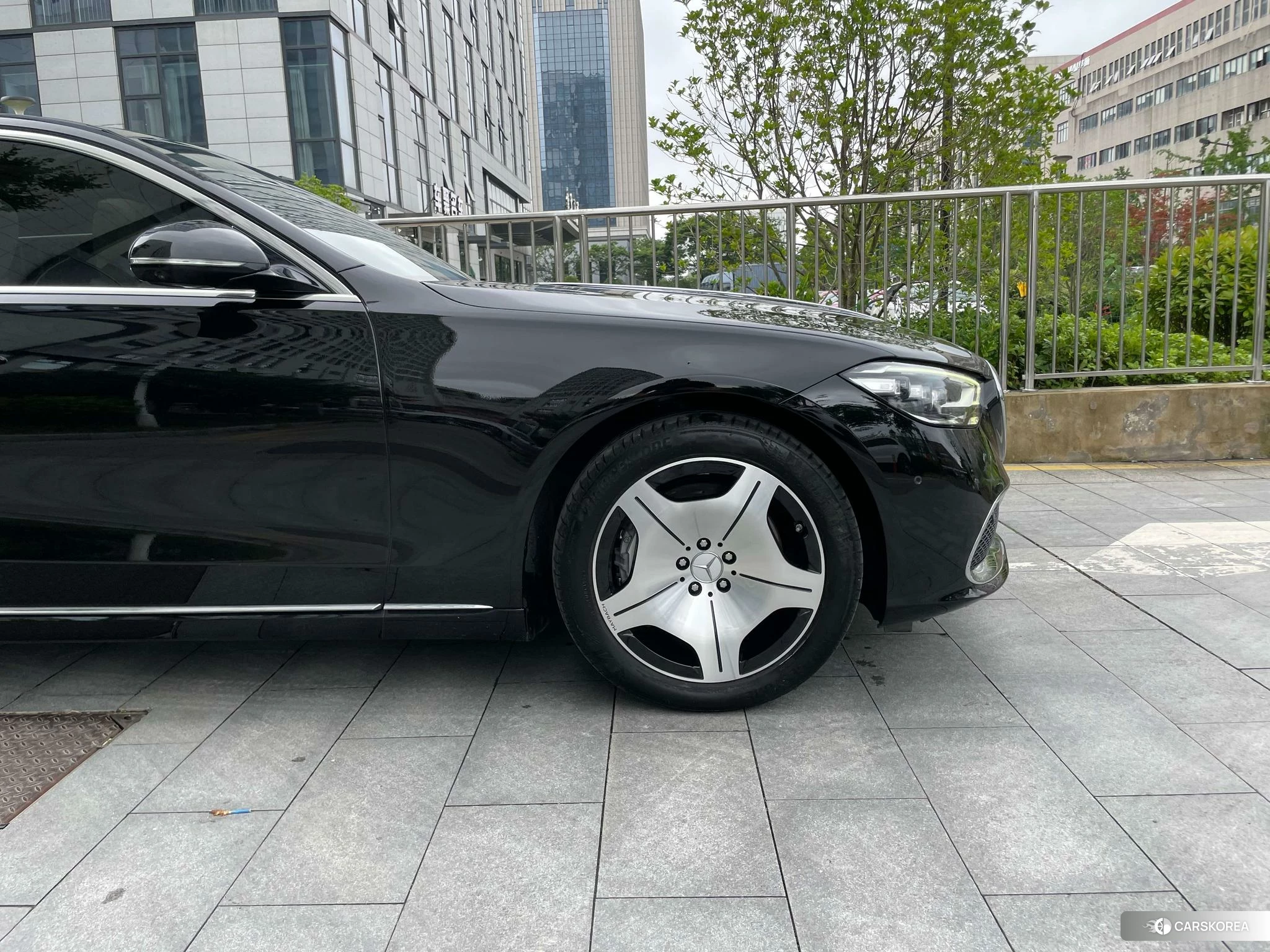 Mercedes-Benz Maybach S-class id 4498479 из Китая 12