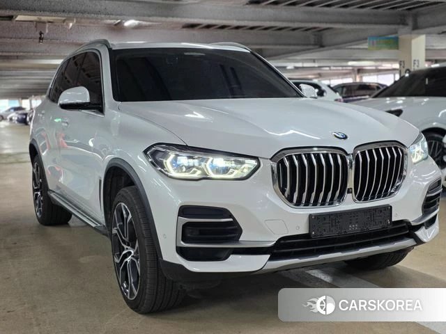 BMW X5 (G05) 2022 Белый из Кореи, фото 3