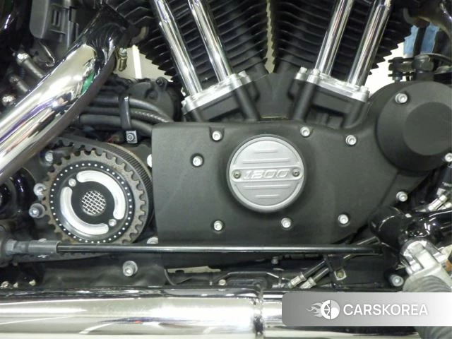 Engine photo