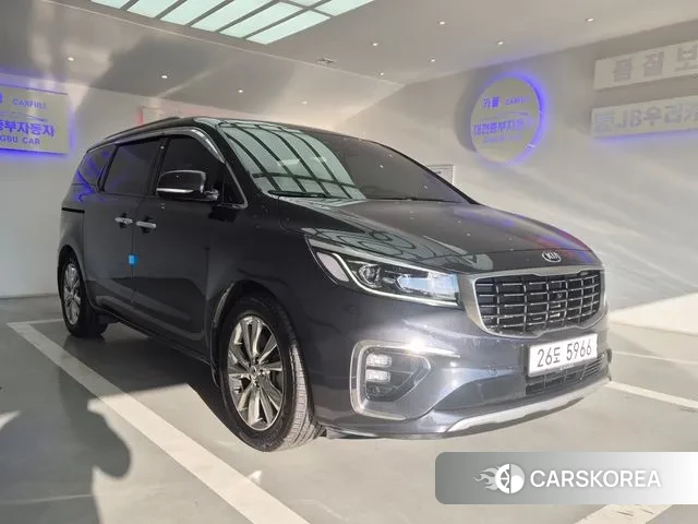 Kia The New Carnival id 3459972 из Кореи 12